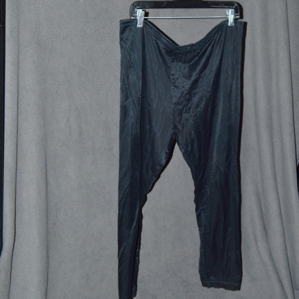 Casual leggings with lace details at the calf